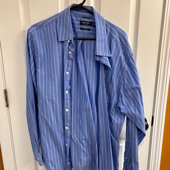 Men’s Nautica Size XL Shirts - 5 Shirts - Picture 6 of 13
